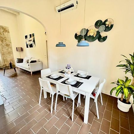 Near The Station Luxury House With Mural Florencia Exterior foto